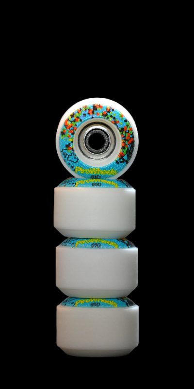 Technicolor – White Reversible Real Wear Graphic 7.5mm Street RS Comp Wheels (P3)