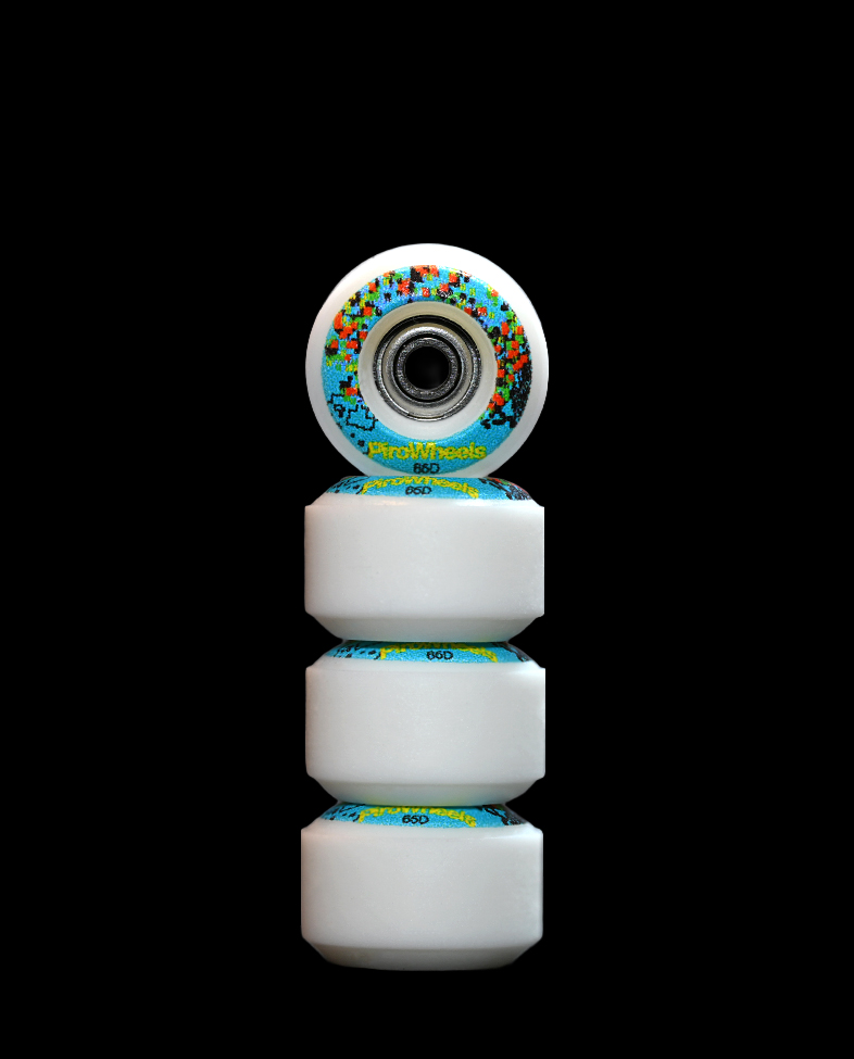 Technicolor – White Reversible Real Wear Graphic 8mm Street RS Wheels (P3)